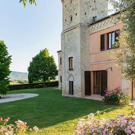 Fonte Sala Gospodarstwo agroturystyczne Montefalco